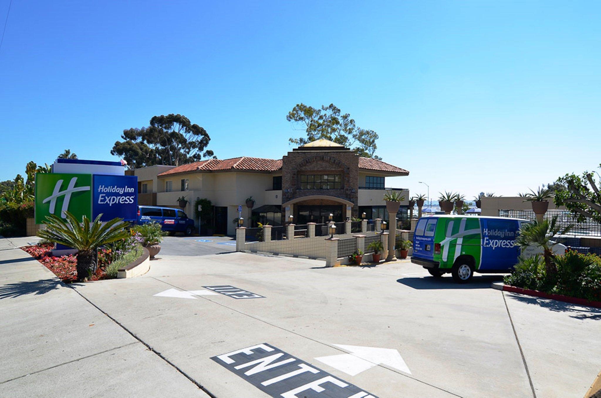 Holiday Inn Express San Diego Airport-Old Town, An Ihg Hotel Exterior photo